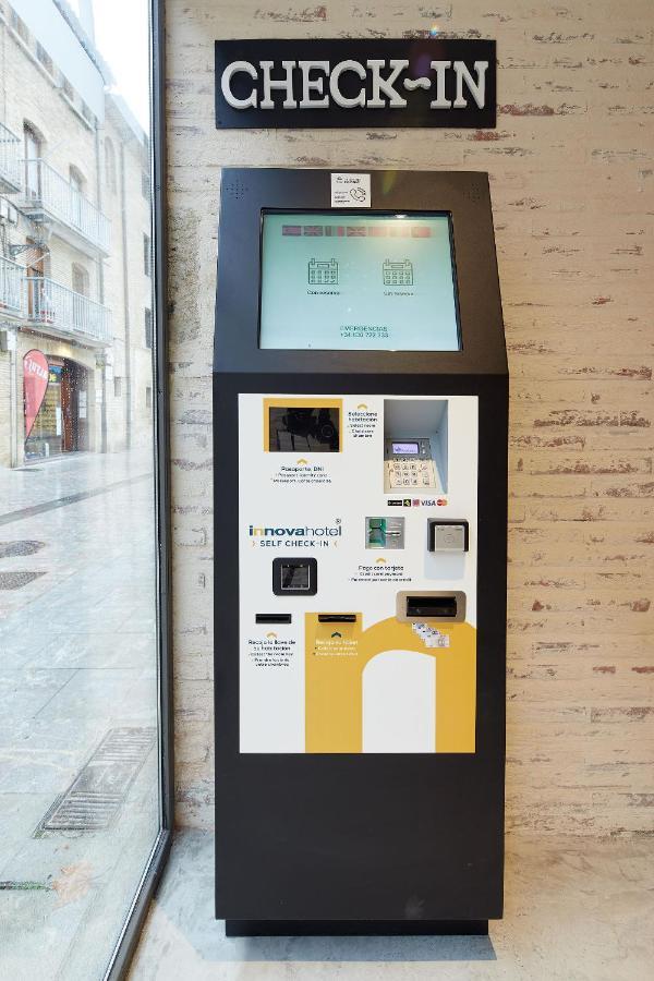 Iraipe Estella Rooms Auto Check-In Kültér fotó